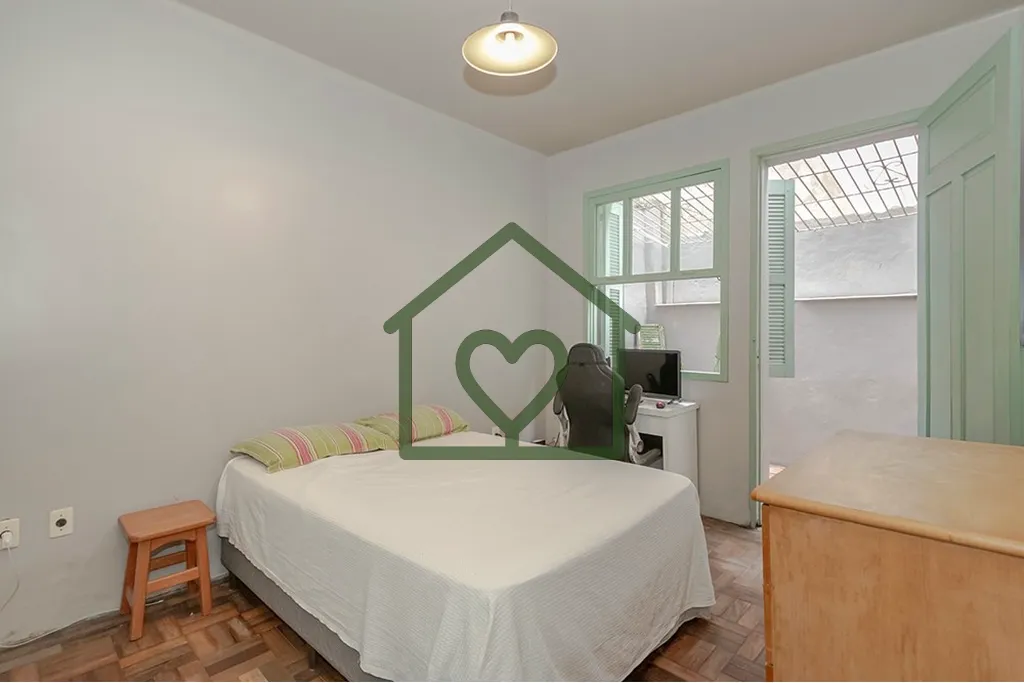 Imagem Descubra o apartamento ideal localizado no coração do bairro Rio Branco. Este acolhedor apartament...