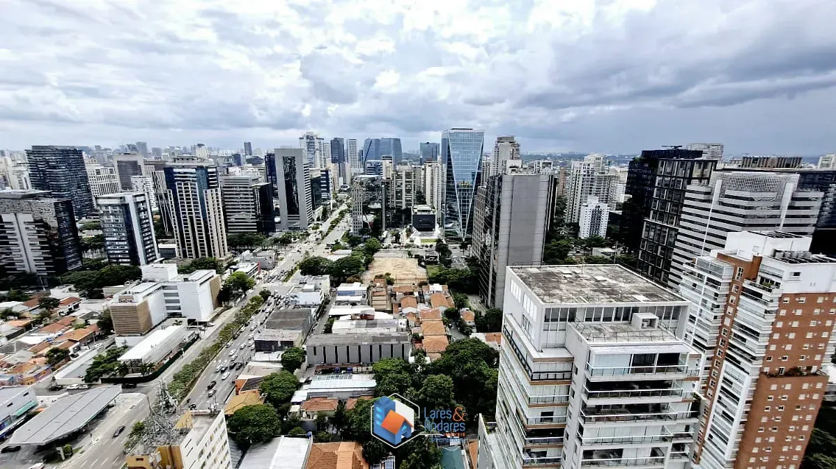 Imagem Apartamento para venda em Itaim Bibi com 3 quartos, sendo 3 suítes, 189m²