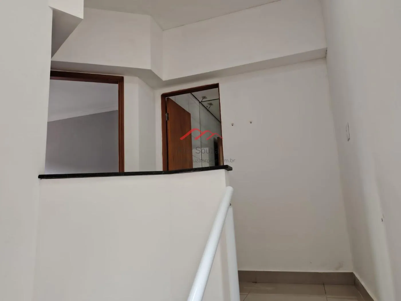 Imagem Sobrado em Condomínio para Venda em Sumaré, Jardim Novo Paraná, 2 dormitórios, 1 banheiro, 1 vaga