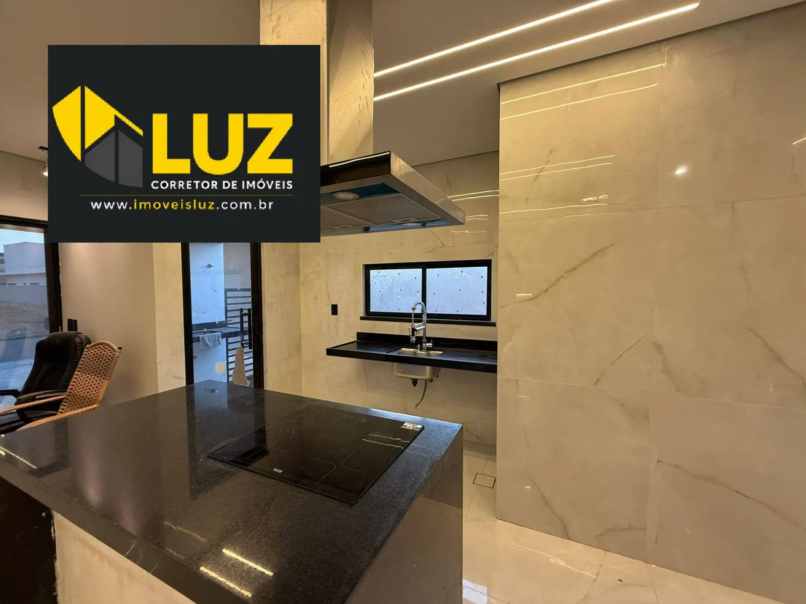 Imagem O Alto Padrão que Poucos Podem Ter: Casa Exclusiva no Alphaville Ceará 4