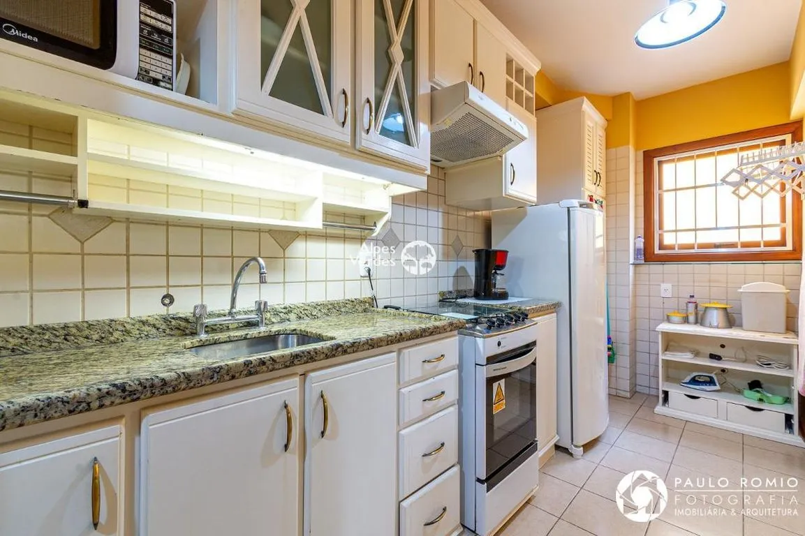 Imagem Vende-se apartamento mobiliado em Gramado a 5 minutos da Rua Coberta