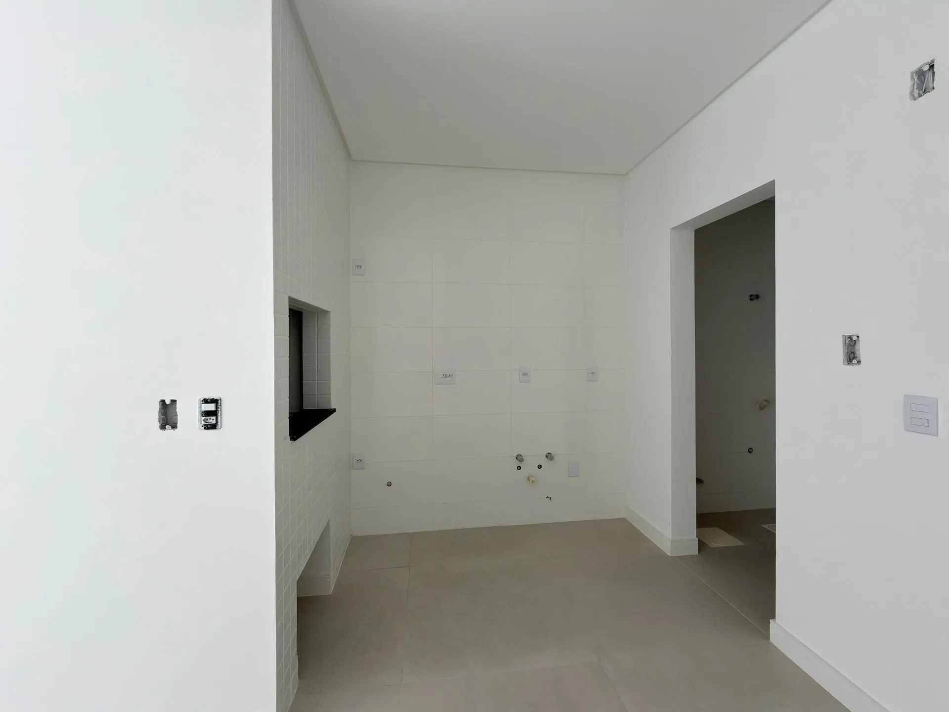 Imagem Apartamento à venda em Capão da Canoa, Zona Nova, com 1 quarto, 52,2m2