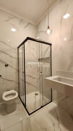 Imagem CASA MEIO TERRENO ZANETTI