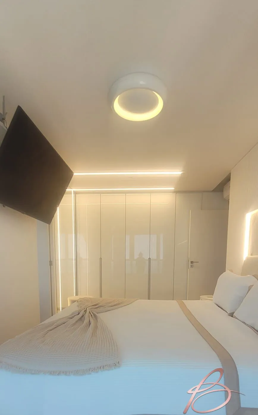 Imagem Apartamento Alto Padrão 3 suítes, frente mar, Balneário Camboriú/SC