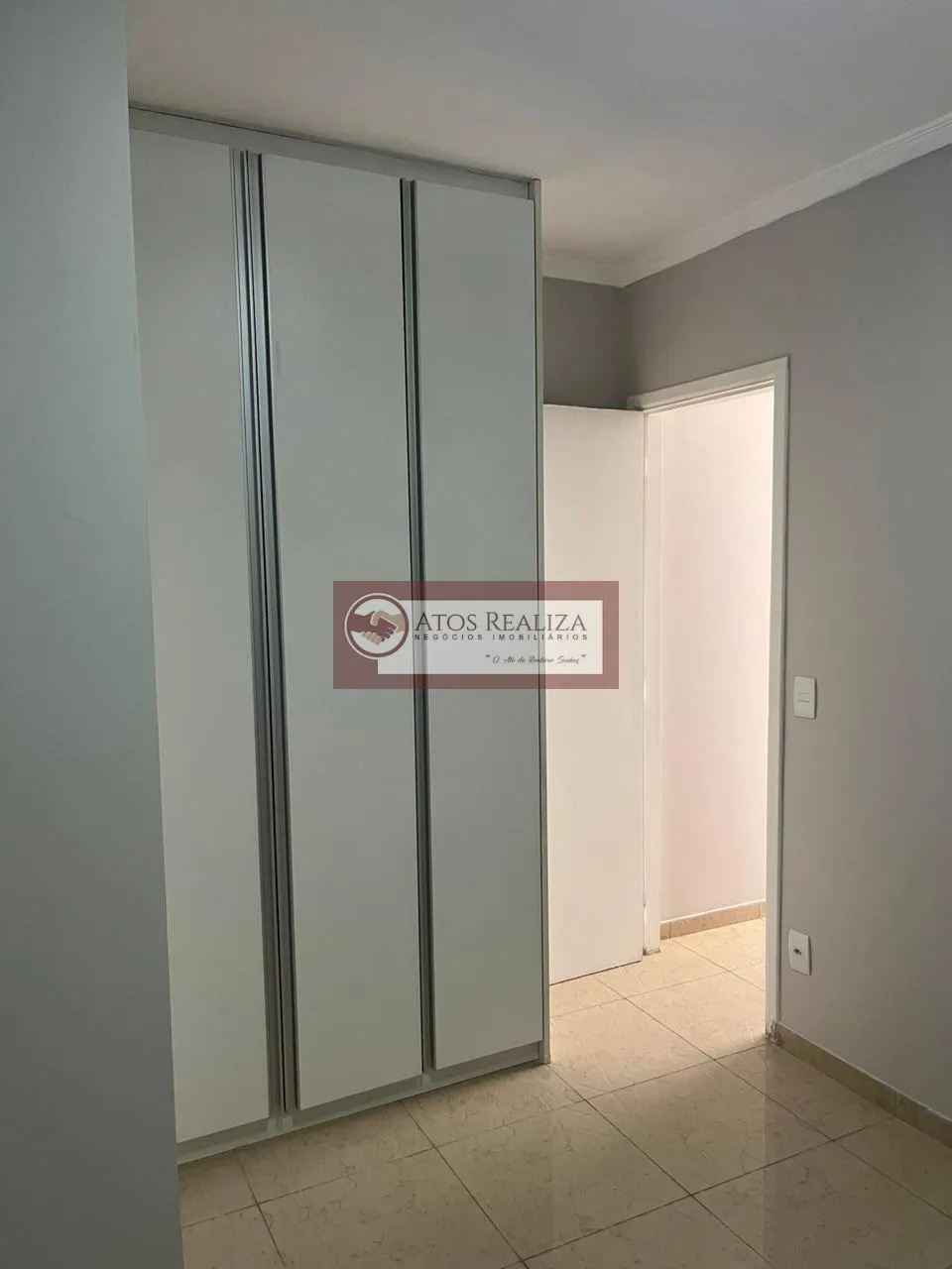 Imagem Vendo Oportunidade no Morumbi. Apartamento de 51m2, com 2 Dormitirios, Sacada, 1 Vaga fixa e cobertas, R$: 490.000. Valor de oportunidades imperdível no Morumbi.