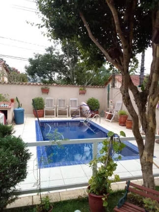 Foto do imóvel Casa 5 dorms, 3 suites, Piscina