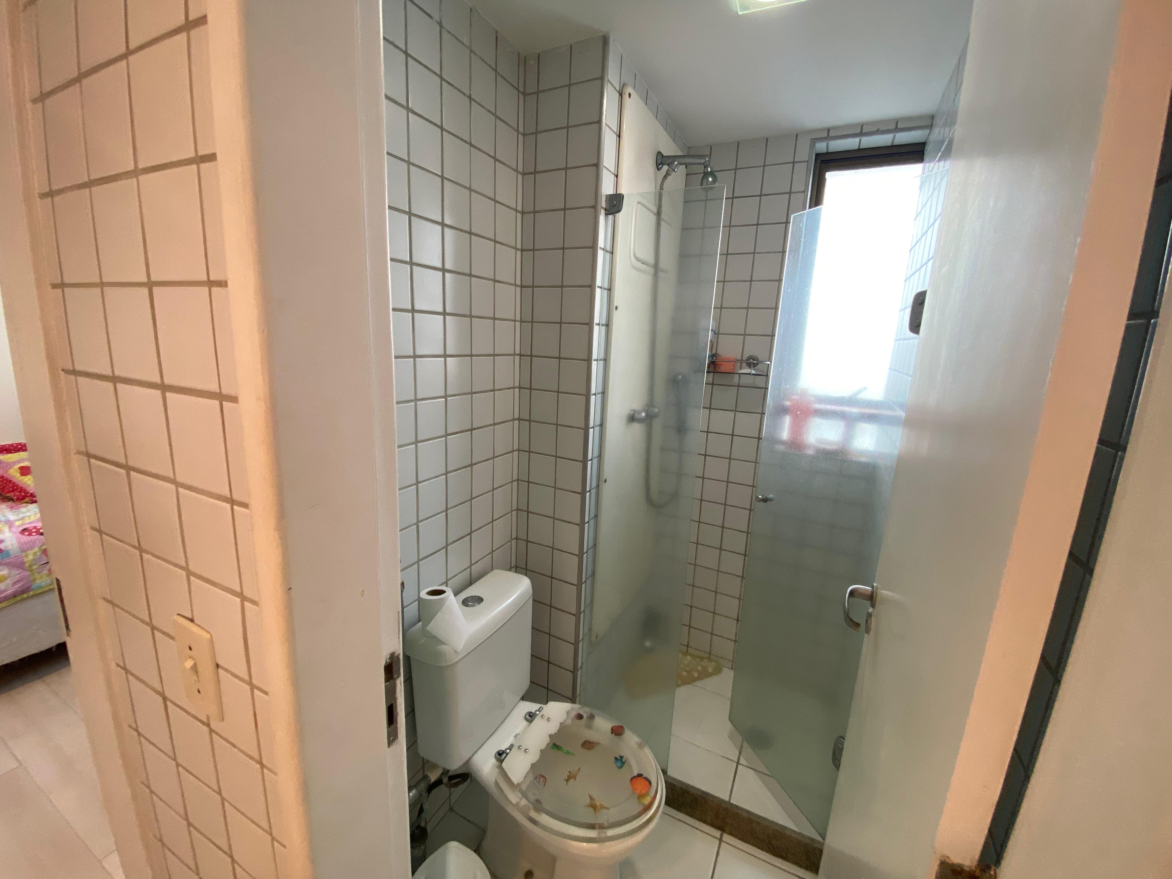 Imagem Apartamento com 4 Quartos à Venda, 165 m² em Encruzilhada - Recife