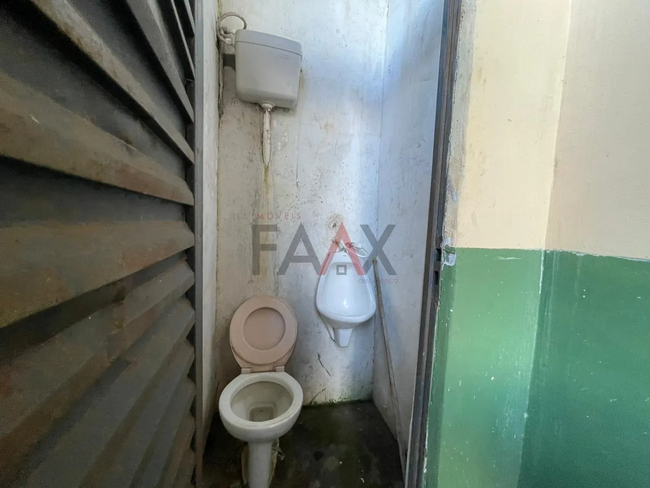 Imagem Oportunidade Única Casa com Barracão à Venda, CENTRO, GUARAPUAVA - PR