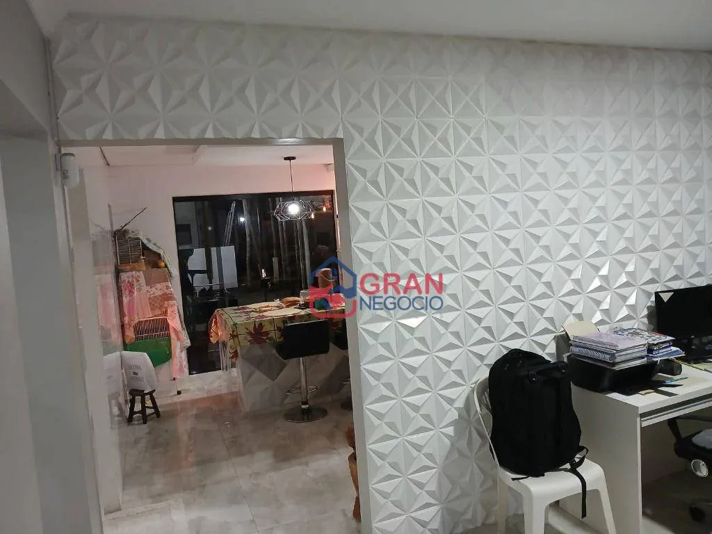 Imagem Casa 2 Quartos Rio Pequeno 140m²