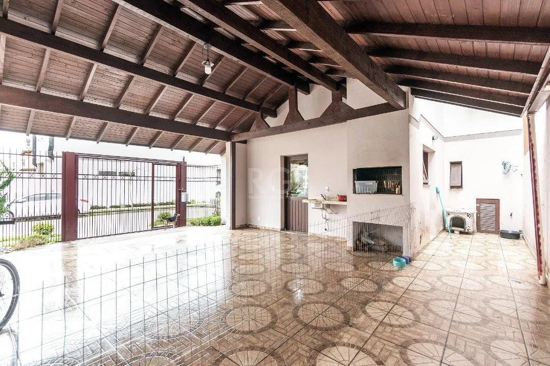 Imagem Casa de Condomínio em Hípica