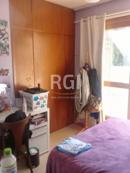 Imagem Casa para Venda - 210m², 3 dormitórios, sendo 1 suites, Cidade Baixa