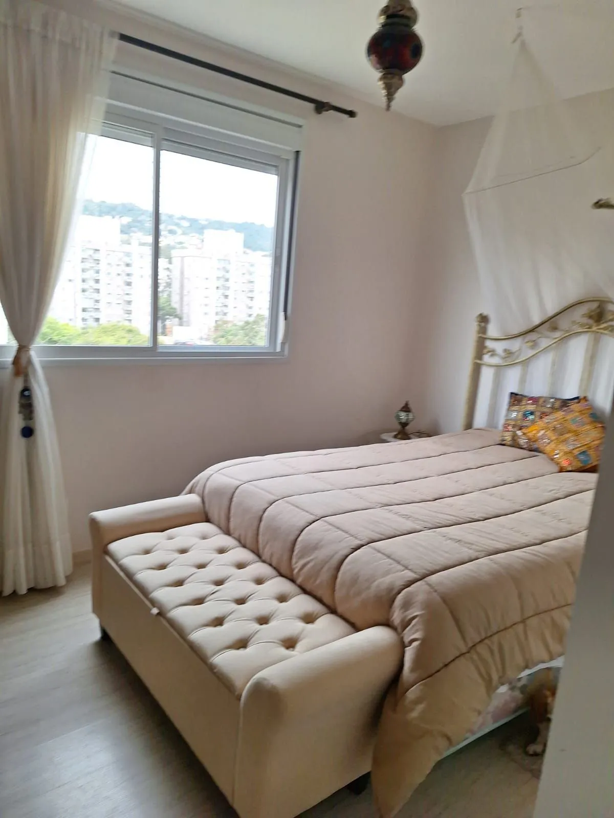 Imagem Apartamento de três quartos, suíte e uma vaga de garagem em condomínio com infra