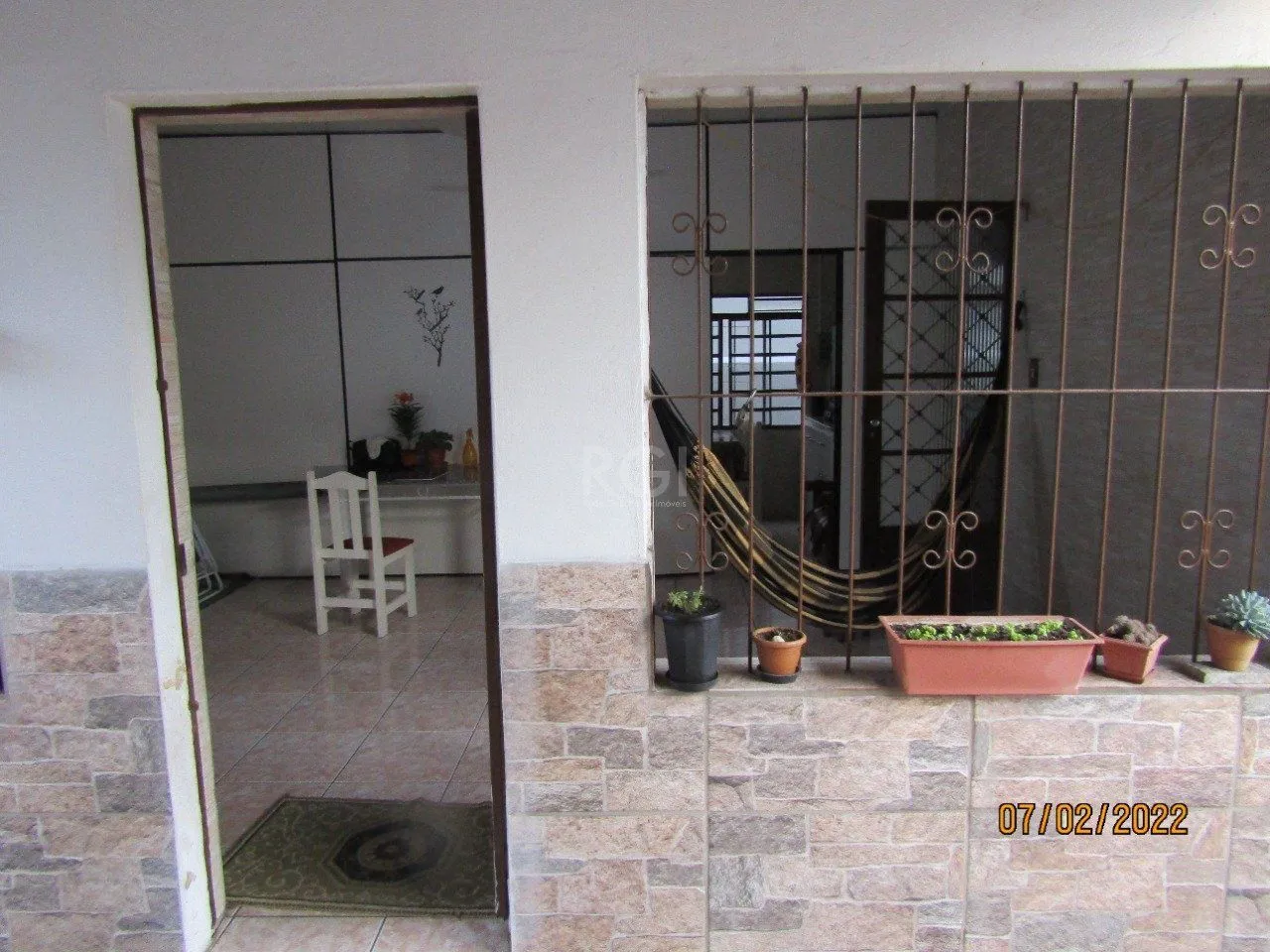 Imagem Casa para Venda - 154.78m², 3 dormitórios, sendo 1 suites, 3 vagas - Camaquã