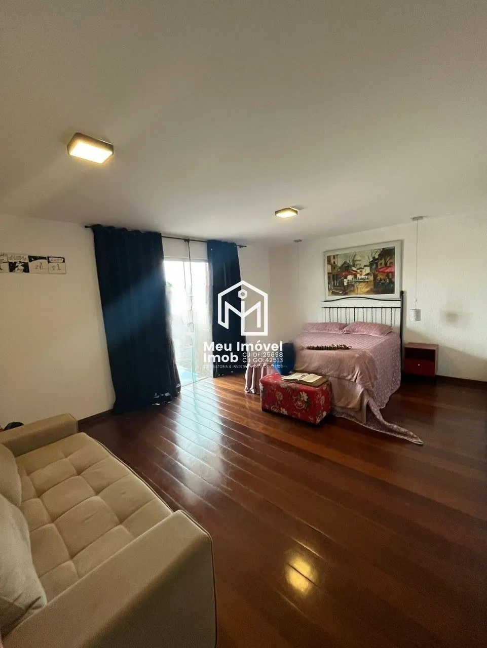 Imagem CASA 5 Quartos 3 Suíte 4 Vaga 330m² QNG 05 Taguatinga