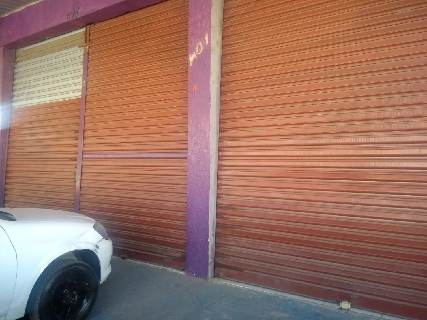 Imagem Comercial para Locação 2 Vagas, Residencial Estoril, Taubaté - SP