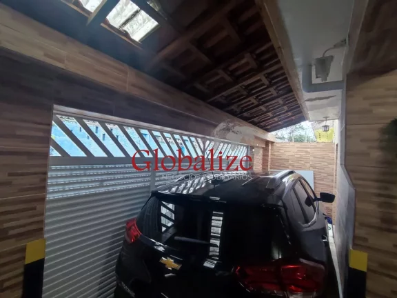 Imagem Sobrado com 3 dormitórios, armários planejados, excelente oportunidade no bairro do Macuco em Santos
