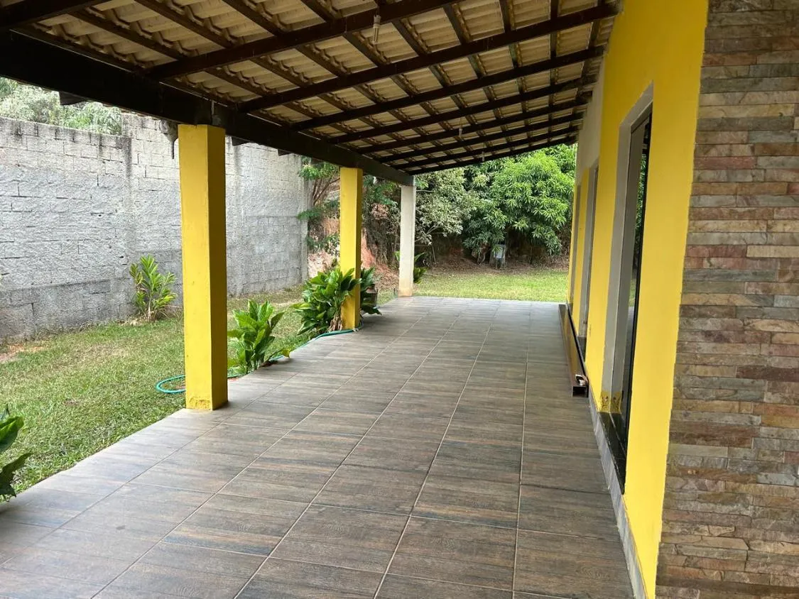 Foto do imóvel Belíssima Chácara à Venda em Crucilândia/MG , com 3.000 m² de terreno