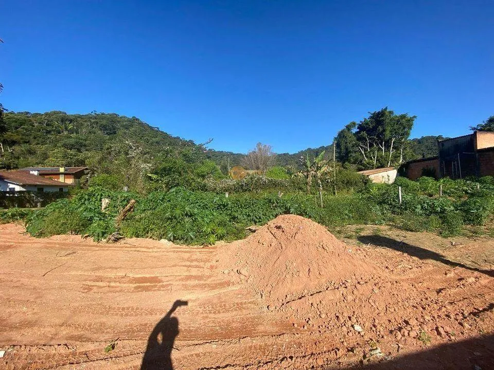 Imagem Terreno para Venda em Teresópolis / RJ no bairro Albuquerque