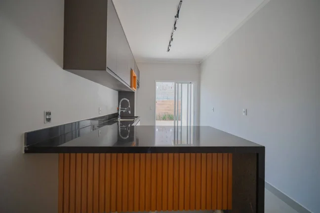 Imagem Casa 3 quartos à venda, 95 m² por R$ 680.000 - Lago dos Pássaros - Cotia/SP