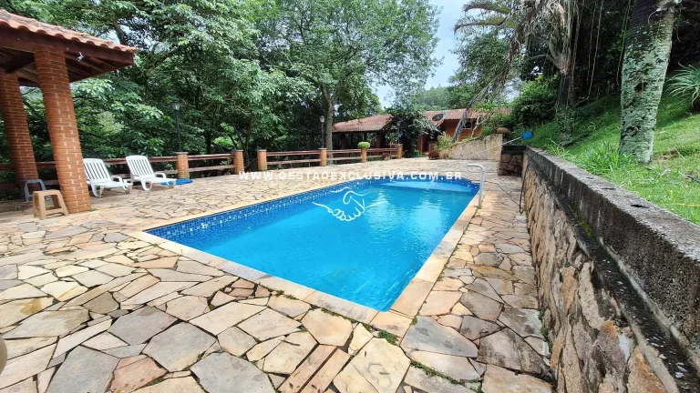 Imagem CHÁCARA FUNDO PARA O LAGO, 4 DORM PISCINA CAMPO POMAR MORUNGABA/SP