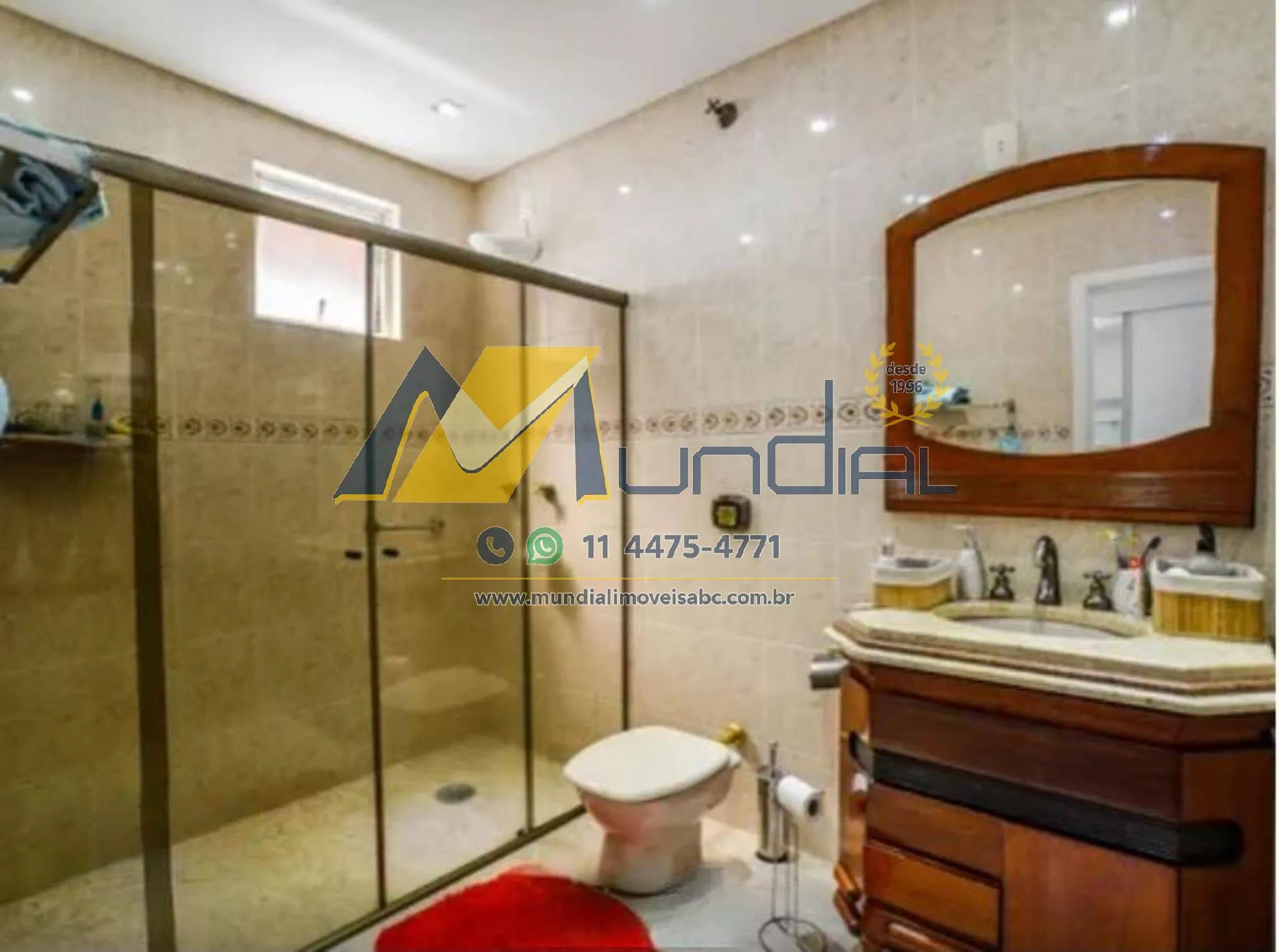 Imagem CASA ESPAÇOSA À VENDA NA VILA ALTO DE SANTO ANDRÉ