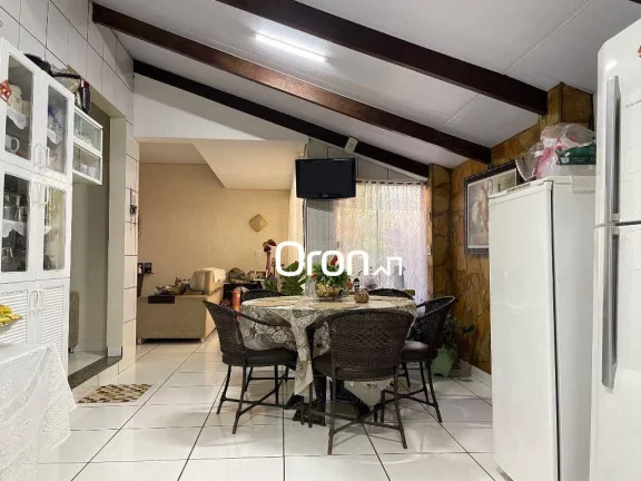 Imagem Casa à venda, 225 m² por R$ 750.000,00 - Jardim Vila Boa - Goiânia/GO