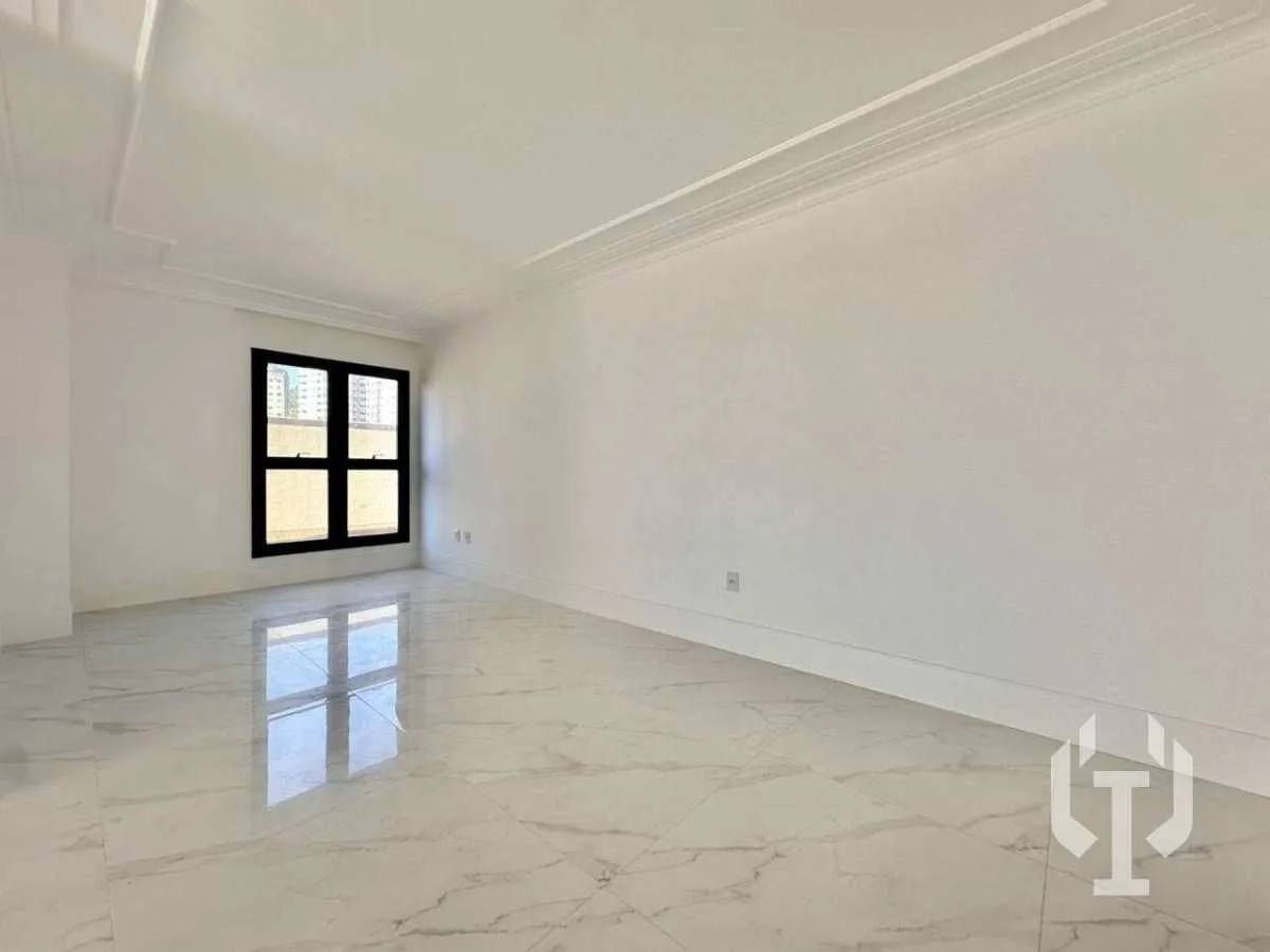 Imagem ST. CLAIR RESIDENCE - APARTAMENTO DIFERENCIADO COM 458m2 PRIVATIVOS E PISCINA EXCLUSIVA