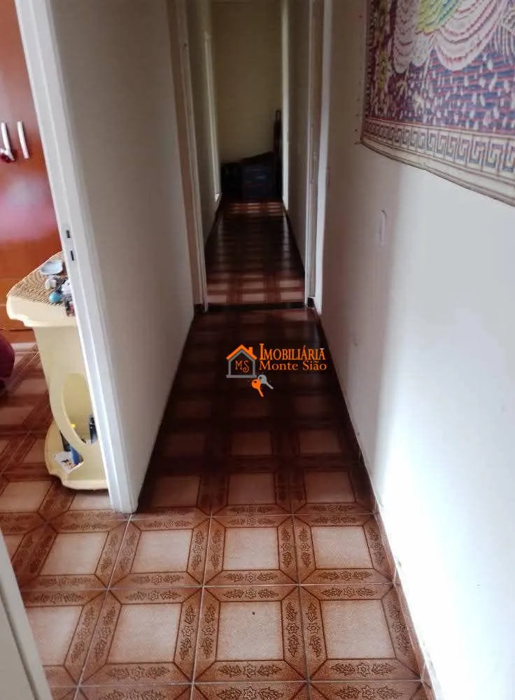 Imagem Sobrado com 3 dormitórios à venda, 210 m² por R$ 270.000 - Morros - Guarulhos/SP