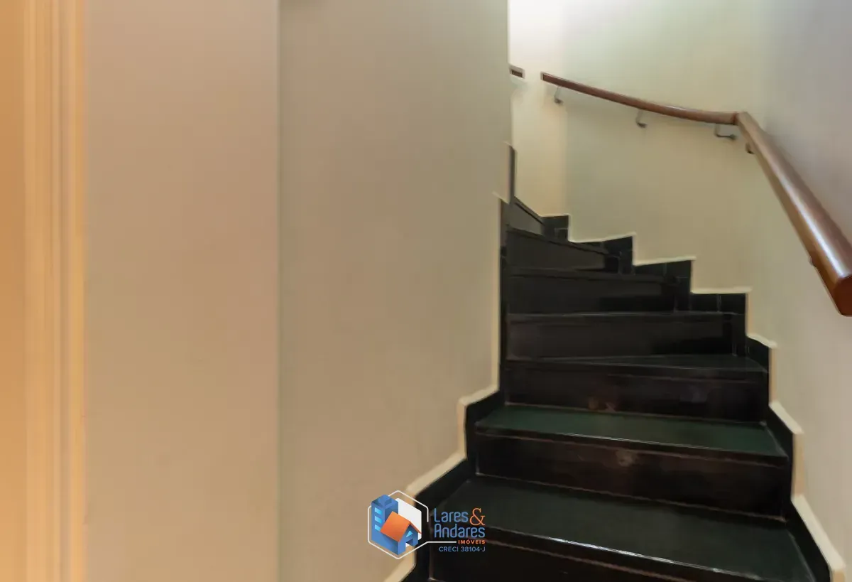 Imagem Casa para venda em Alto da Lapa com 3 quartos, sendo 3 suítes, 310m²
