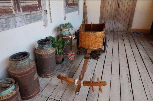 Imagem Fazenda com 10 dormitórios à venda, 1600627 m² por R$ 10.000.000 - São Sebastião do Alto/RJ