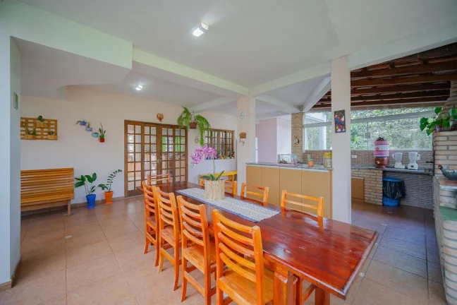 Imagem Casa com 3 quartos à venda em Cotia/SP 1000M² de Terreno.