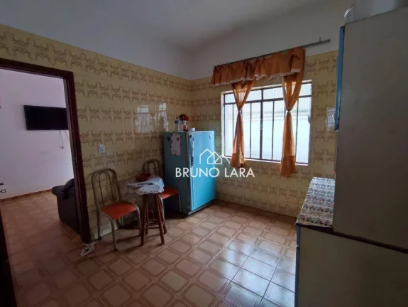 Imagem Casa com 3 dormitórios para alugar, 120 m² por R$ 4.000,00/mês - Centro - Igarapé/MG