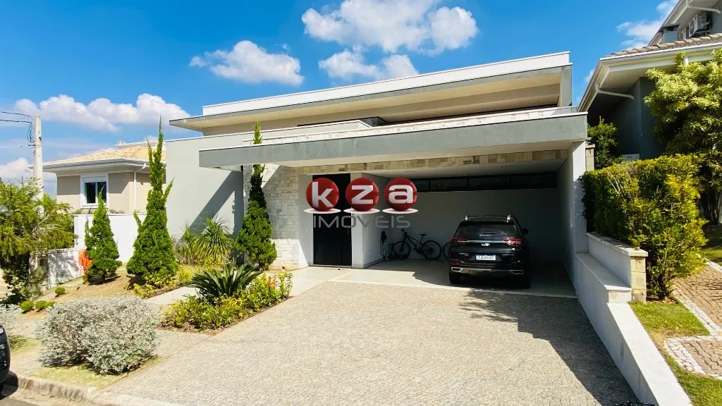 Imagem Casa de Luxo à Venda em Condomínio Exclusivo em Valinhos-SP: 3 quartos, 3 suítes, 3 salas, 5 banheiros, 2 vagas de garagem, 317m².