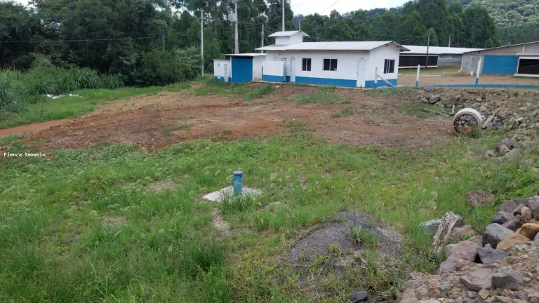 Imagem Granja para Venda em Lindóia do Sul, Interior