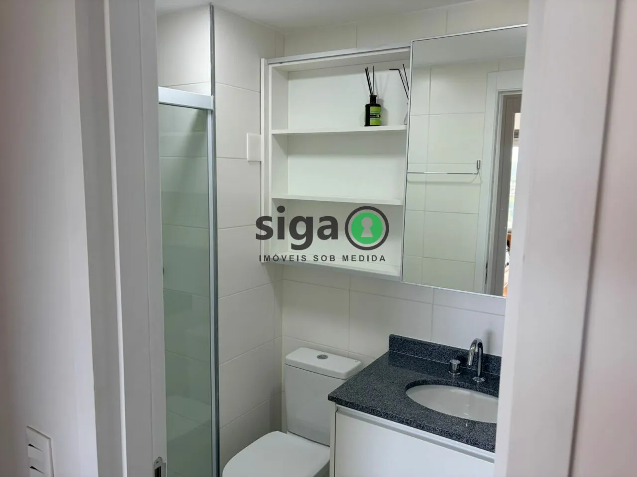 Imagem Apartamento mobiliado para venda no Alto da Boa Vista, São Paulo - SP