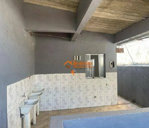 Imagem Kitnet com 1 dormitório à venda, 100 m² por R$ 309.000,00 - Vila das Malvinas - Guarulhos/SP