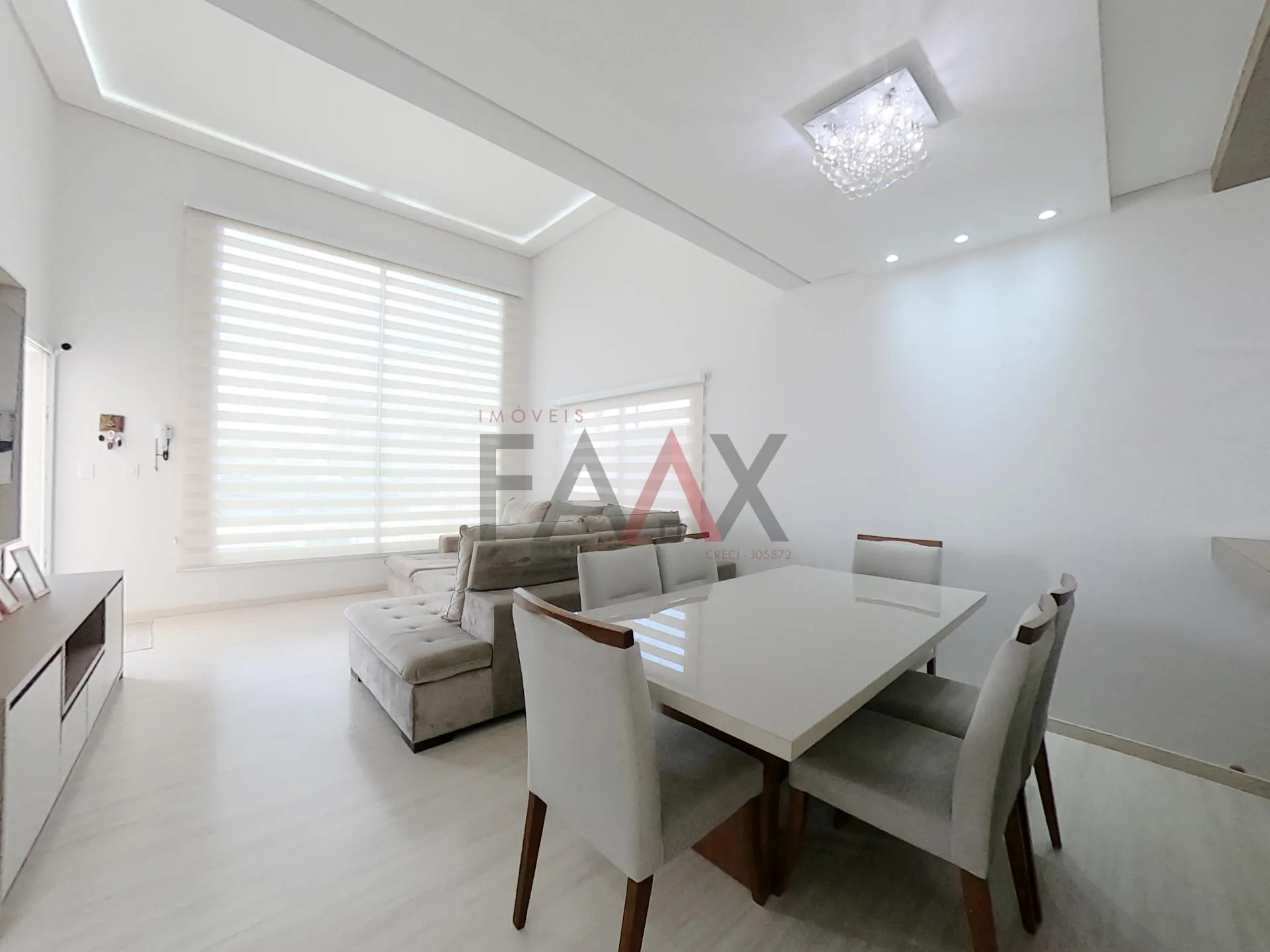 Imagem Maravilhosa Casa à venda, com uma vista privilegiada, CASCAVEL, GUARAPUAVA - PR