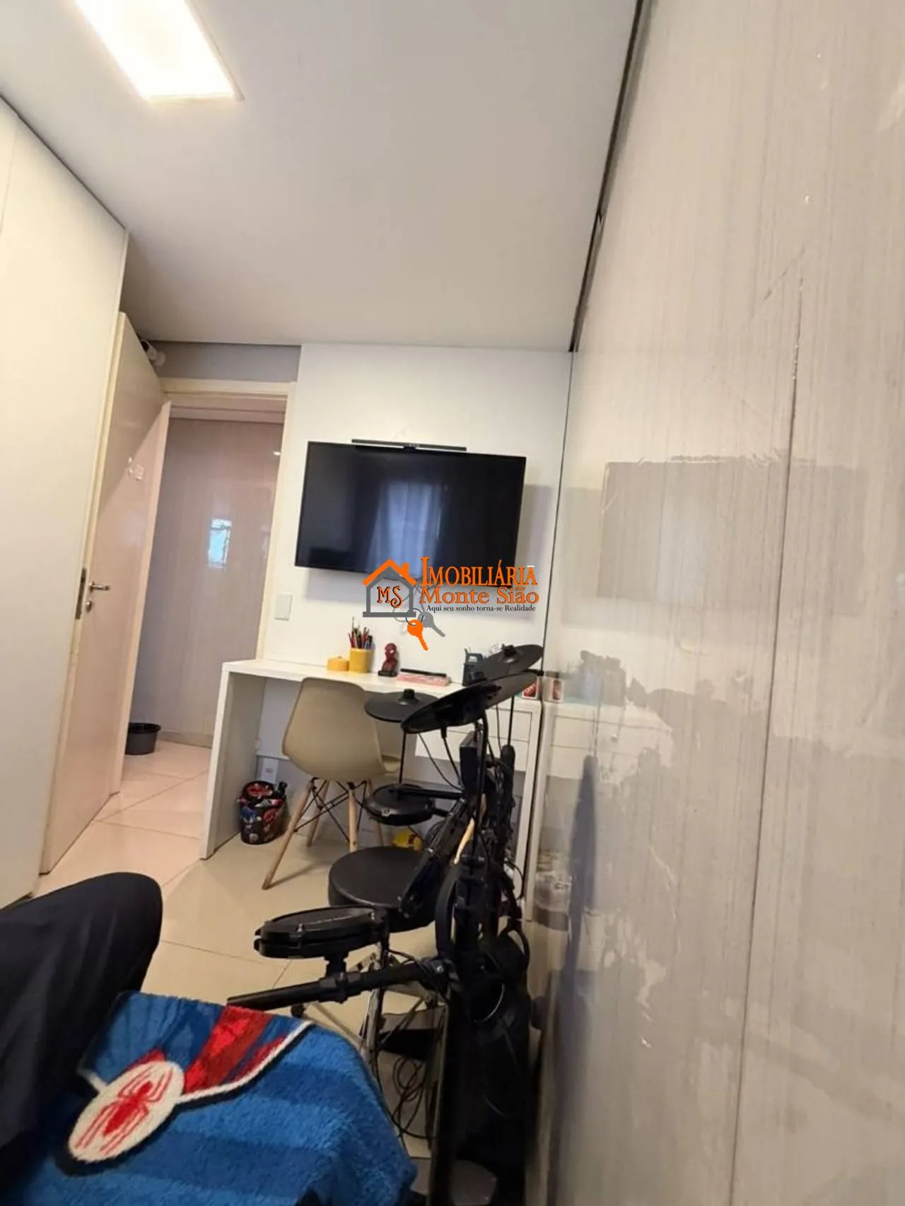 Imagem Apartamento com 2 dormitórios à venda, 43 m² por R$ 330.000,00 - Cocaia - Guarulhos/SP