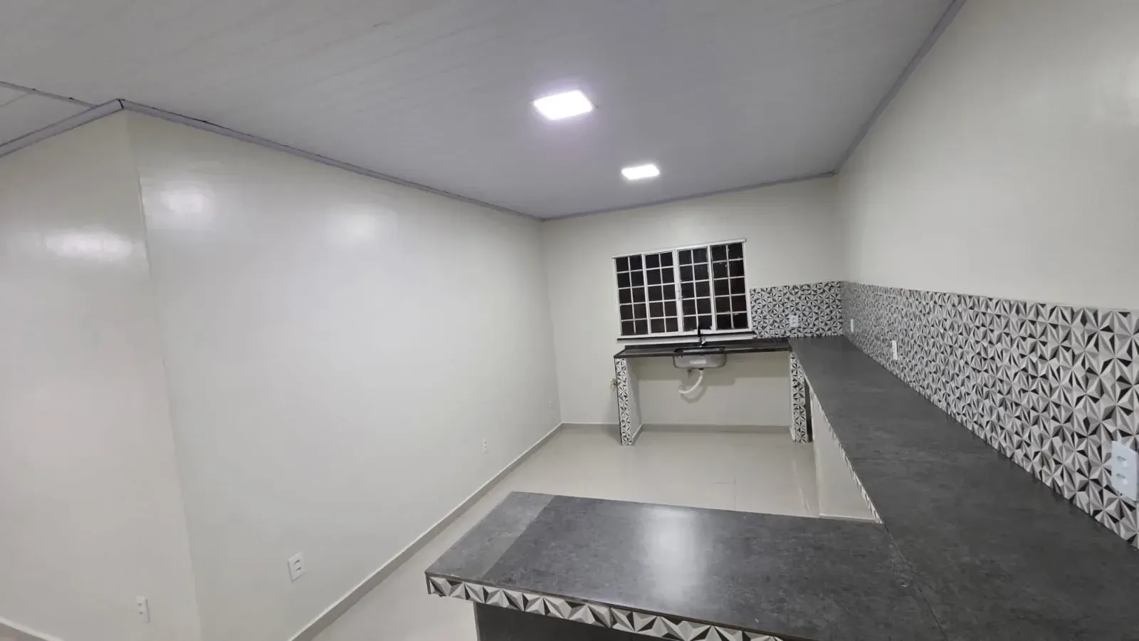 Imagem Casa com 2 Quartos para Alugar, 100 m² em Cidade Nova - Manaus