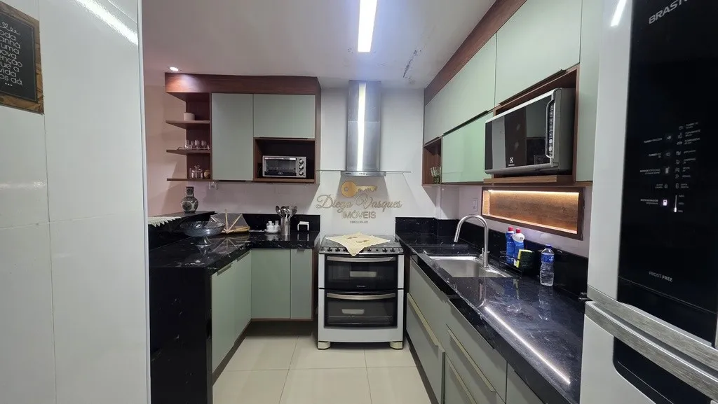Imagem Casa em Condomínio para Venda em Teresópolis / RJ no bairro Bom Retiro