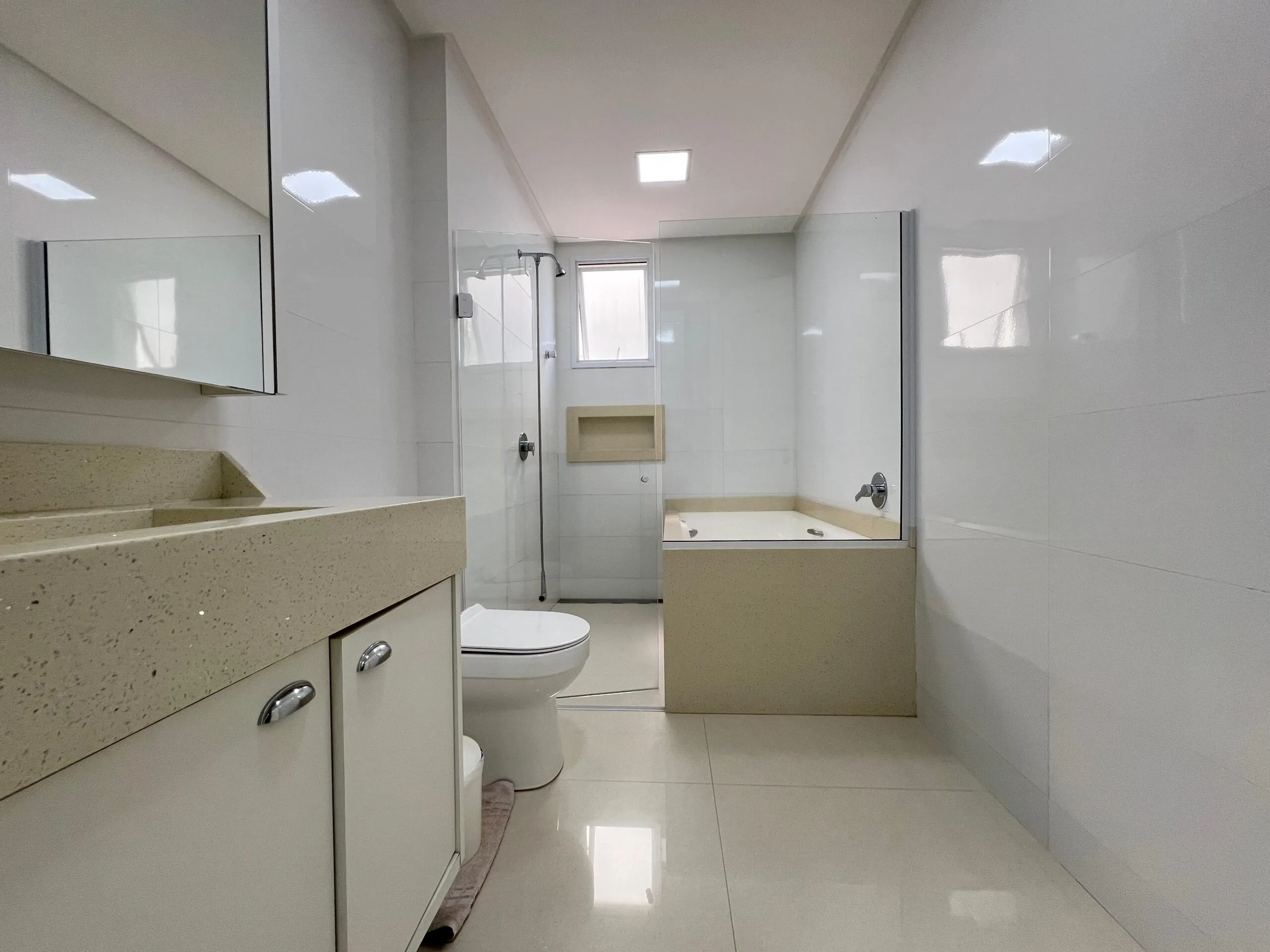 Imagem Apartamento à venda com 245m2 por R$ 3.500.000,00