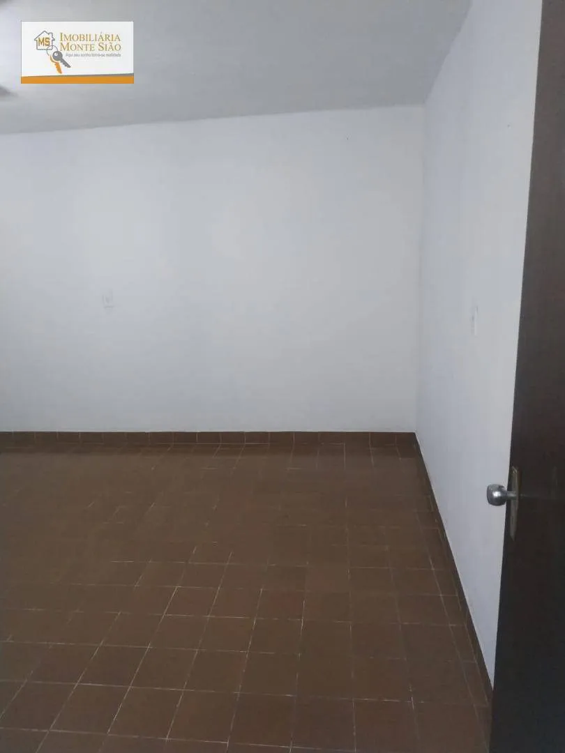 Imagem Sobrado com 5 dormitórios à venda, 200 m² por R$ 742.000,00 - Picanco - Guarulhos/SP