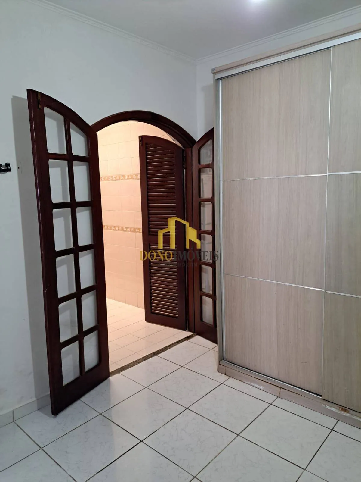 Imagem Casa venda 184m², 3 dorms, 4 vagas, Jardim do Mar, SBC