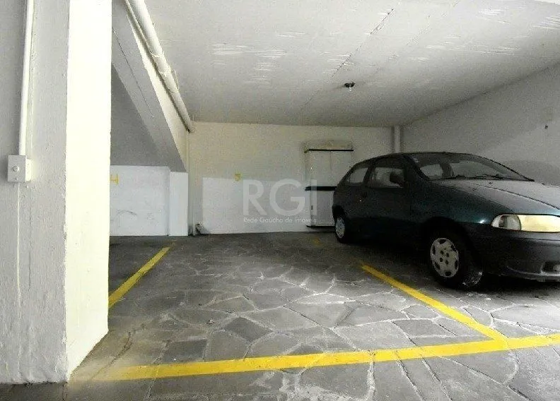 Imagem Apartamento de 2 dormitórios, 1 vaga de garagem coberta e escriturada.