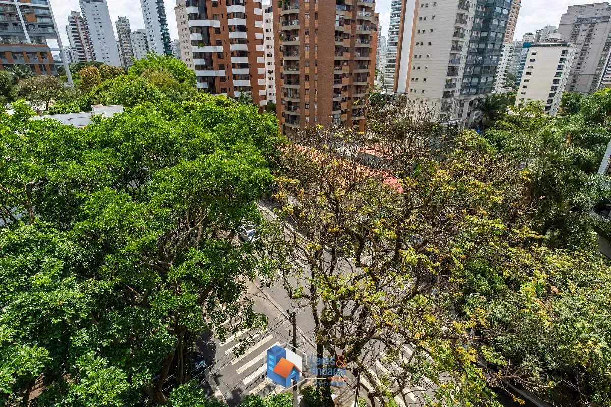 Imagem Apartamento para venda em Vila Uberabinha com 2 quartos, sendo 2 suítes, 171m²