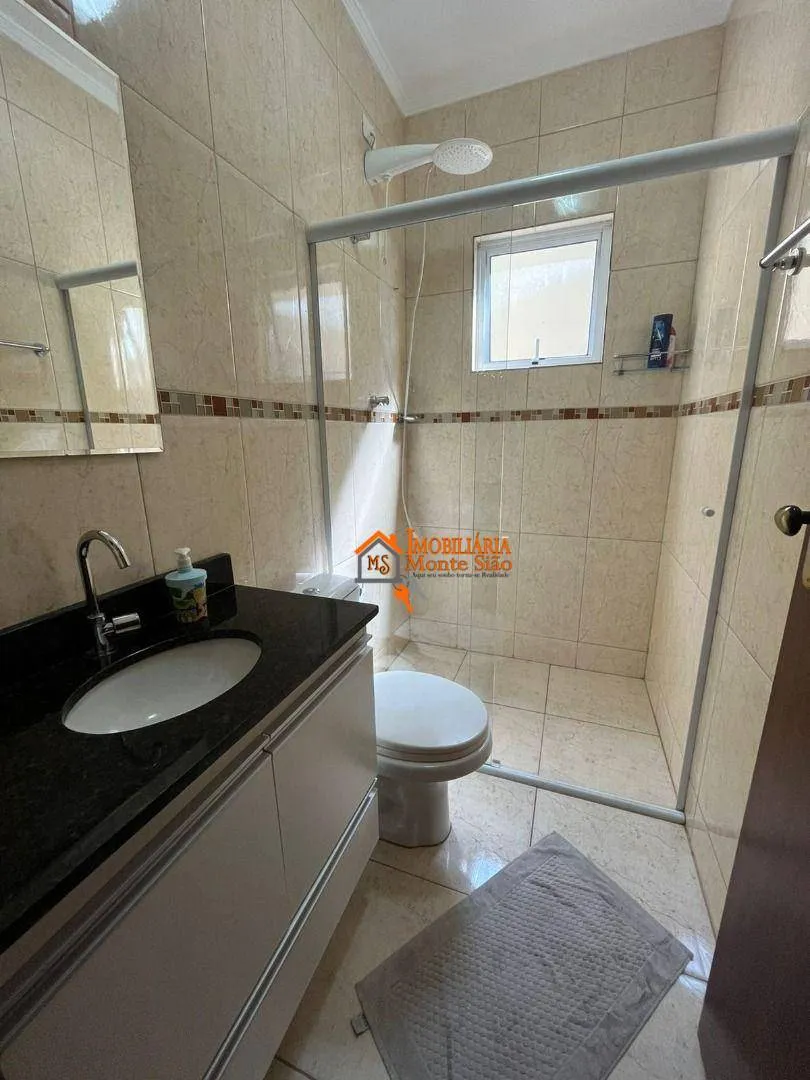 Imagem Casa com 3 dormitórios à venda, 220 m² por R$ 830.000,00 - Jardim Santa Clara - Guarulhos/SP