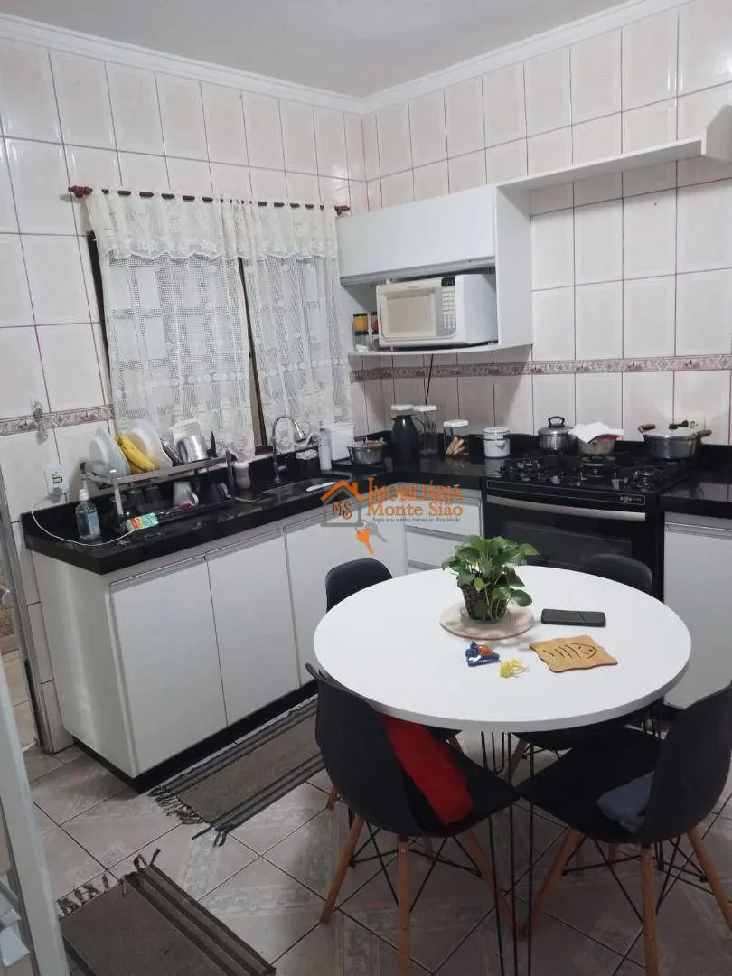 Imagem Sobrado com 3 dormitórios à venda, 220 m² por R$ 583.000,00 - Jardim Adriana - Guarulhos/SP