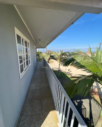 Imagem Sobrado com piscina para venda, 150m do mar, vista ampla para o mar! ótimo preço e ótima localização!
