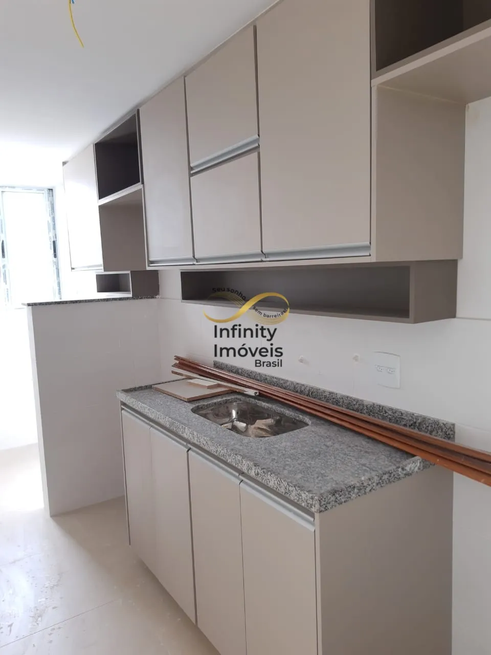 Imagem EDIFÍCIO MANHATAN FLORESTA - Apartamento à venda no bairro Floresta - Belo Horizonte/MG