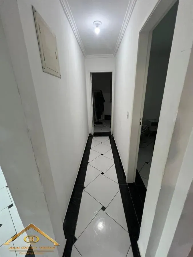 Imagem Casa em Condomínio para Venda em São Pedro da Aldeia / RJ no bairro Campo Redondo